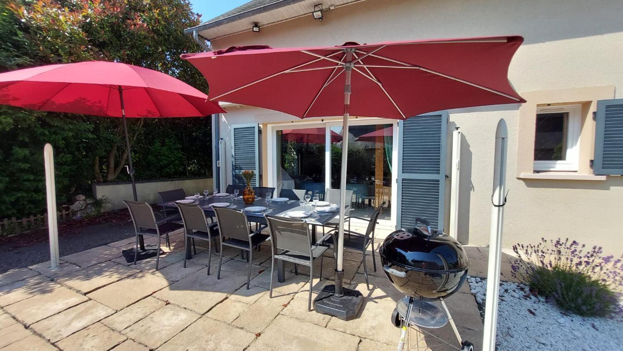 Le So Art, Grande Maison 4 Chambres, Terrain De Petanque, Grand Jardin Clos, Flipper, Babyfoot, Jeux Arcade, Ping Pong,1 Km Mer, Proche Golf, Port En Bessin, Bayeux Et Plages Du Debarquement, Adaptee Enfants Commes Exteriör bild