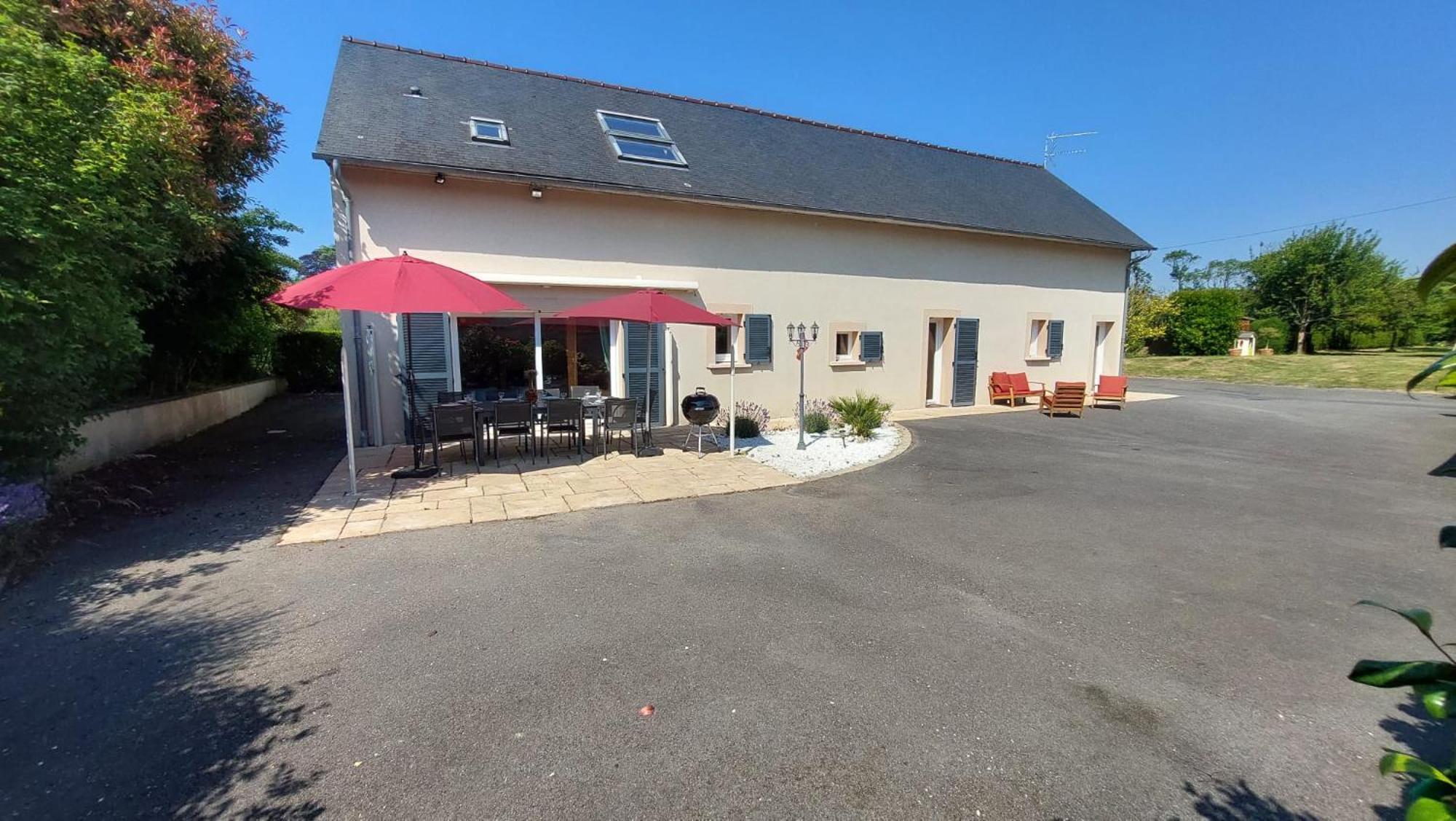Le So Art, Grande Maison 4 Chambres, Terrain De Petanque, Grand Jardin Clos, Flipper, Babyfoot, Jeux Arcade, Ping Pong,1 Km Mer, Proche Golf, Port En Bessin, Bayeux Et Plages Du Debarquement, Adaptee Enfants Commes Exteriör bild