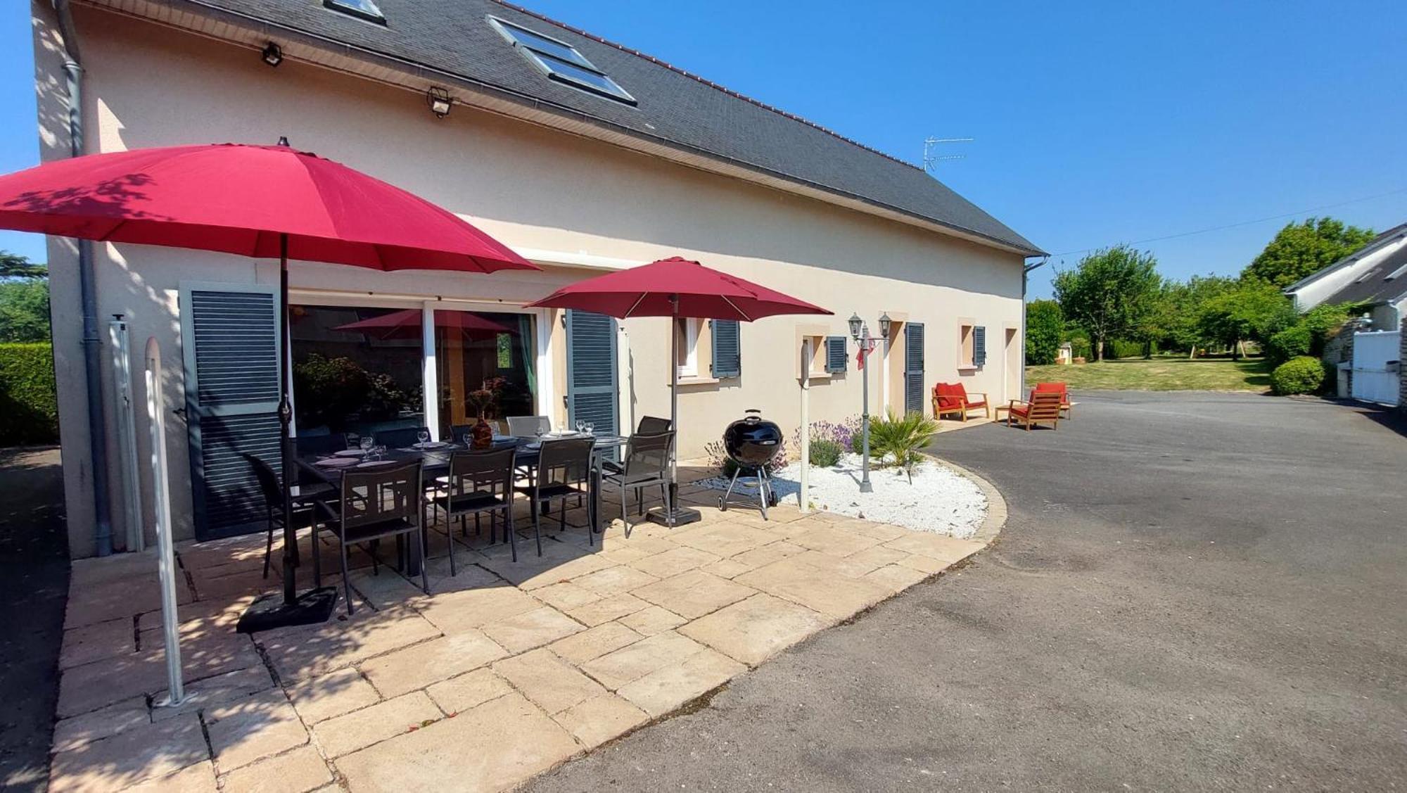 Le So Art, Grande Maison 4 Chambres, Terrain De Petanque, Grand Jardin Clos, Flipper, Babyfoot, Jeux Arcade, Ping Pong,1 Km Mer, Proche Golf, Port En Bessin, Bayeux Et Plages Du Debarquement, Adaptee Enfants Commes Exteriör bild