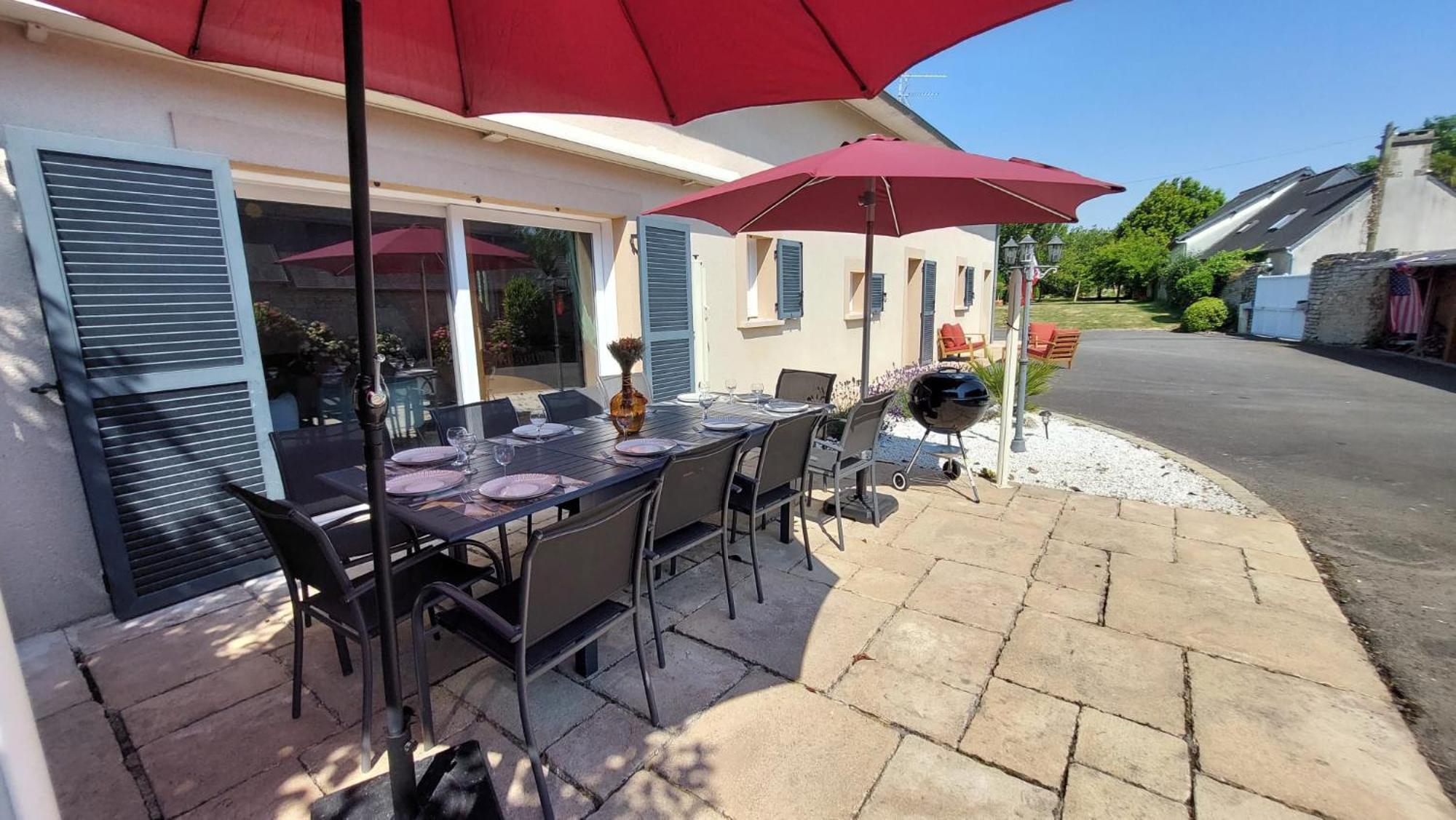 Le So Art, Grande Maison 4 Chambres, Terrain De Petanque, Grand Jardin Clos, Flipper, Babyfoot, Jeux Arcade, Ping Pong,1 Km Mer, Proche Golf, Port En Bessin, Bayeux Et Plages Du Debarquement, Adaptee Enfants Commes Exteriör bild