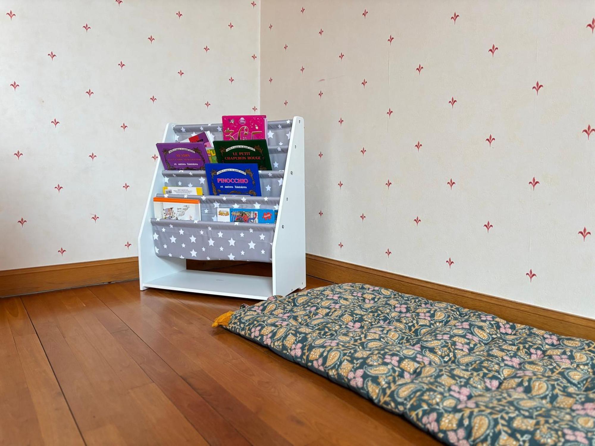 Le So Art, Grande Maison 4 Chambres, Terrain De Petanque, Grand Jardin Clos, Flipper, Babyfoot, Jeux Arcade, Ping Pong,1 Km Mer, Proche Golf, Port En Bessin, Bayeux Et Plages Du Debarquement, Adaptee Enfants Commes Exteriör bild